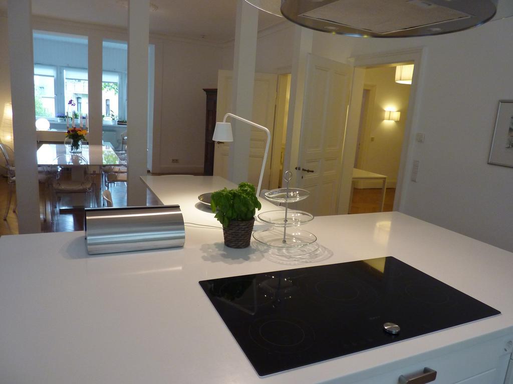 Kernerapartement สตุตการ์ต ภายนอก รูปภาพ